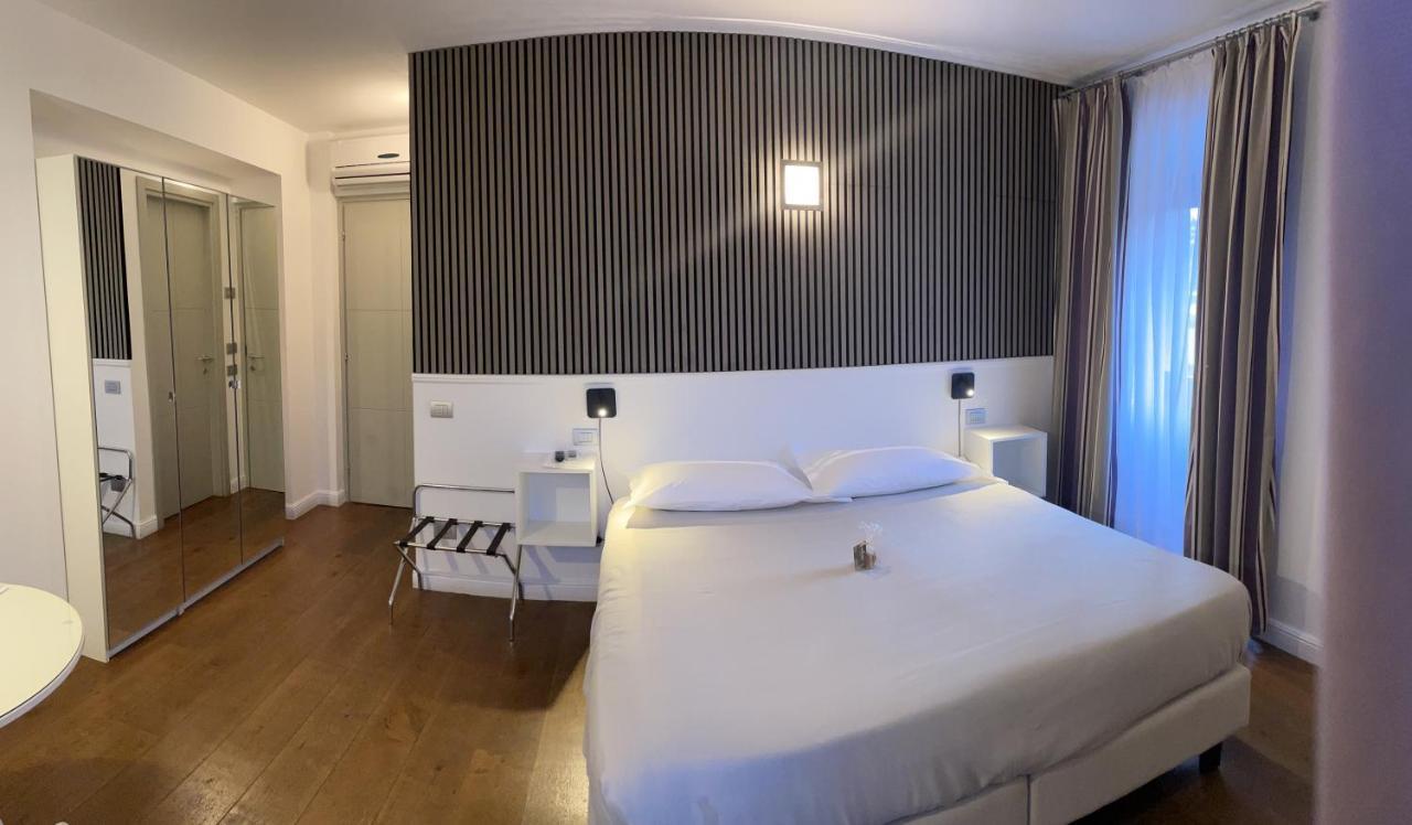 Il Vecchio Borgo Relais Hotel Como Exterior photo